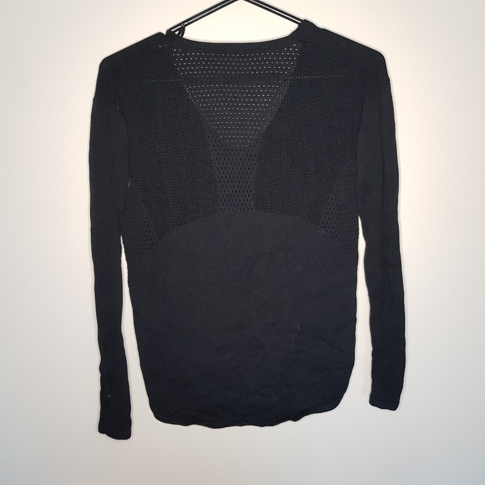 Lululemon black still movement sweater size aus 8 - Picture 2 of 2